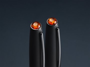 Zestaw piór z Bursztynem